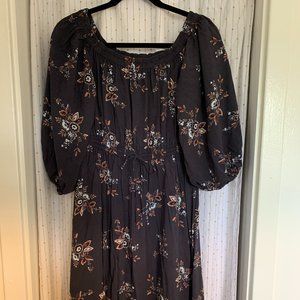 Loft Midi Dress in Charcoal Flower